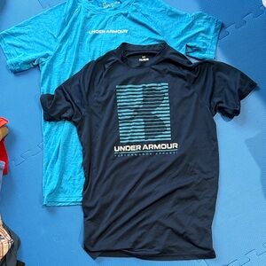 2 Performance t shirts - Under Armour youth XL